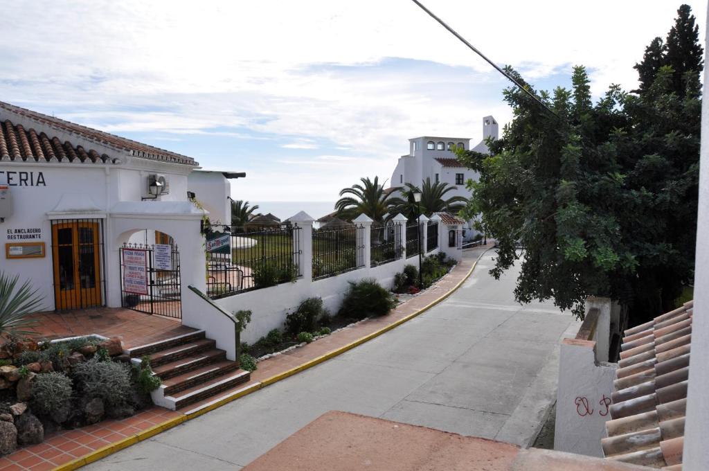 Nerja Paradise Rentals - Chimenea Apts 객실 사진
